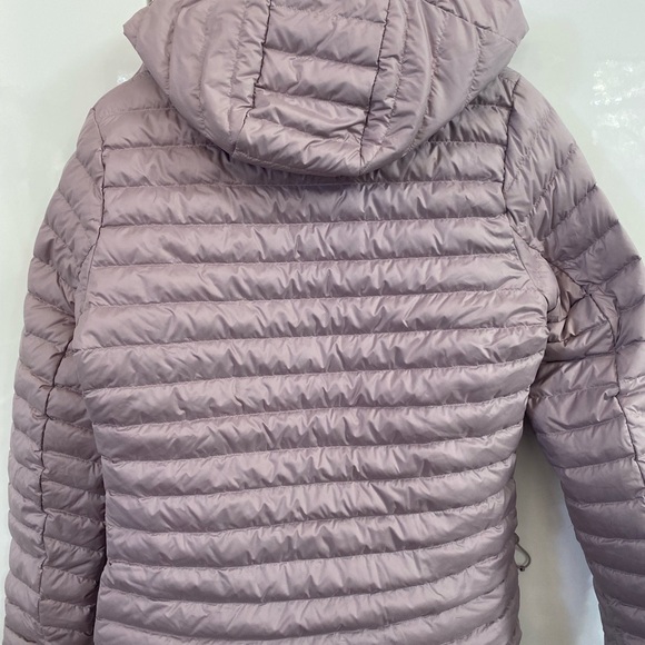 Lululemon jacket pale pink brand new with hood - Picture 4 of 8